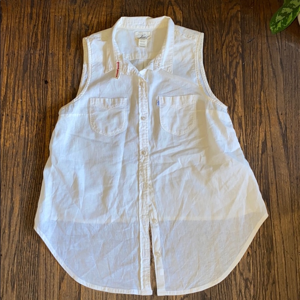 Levi’s Button Down Tie Front Tank